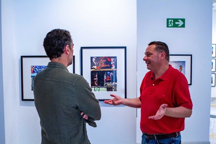 Inauguración de la exposición ‘Nais Club’ del fotógrafo Frédéric Volkringer en el Espacio 2 de Almería.