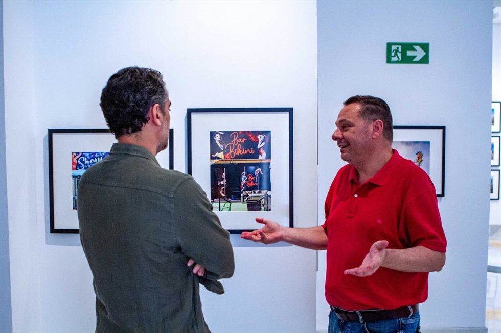 Inauguración de la exposición ‘Nais Club’ del fotógrafo Frédéric Volkringer en el Espacio 2 de Almería.