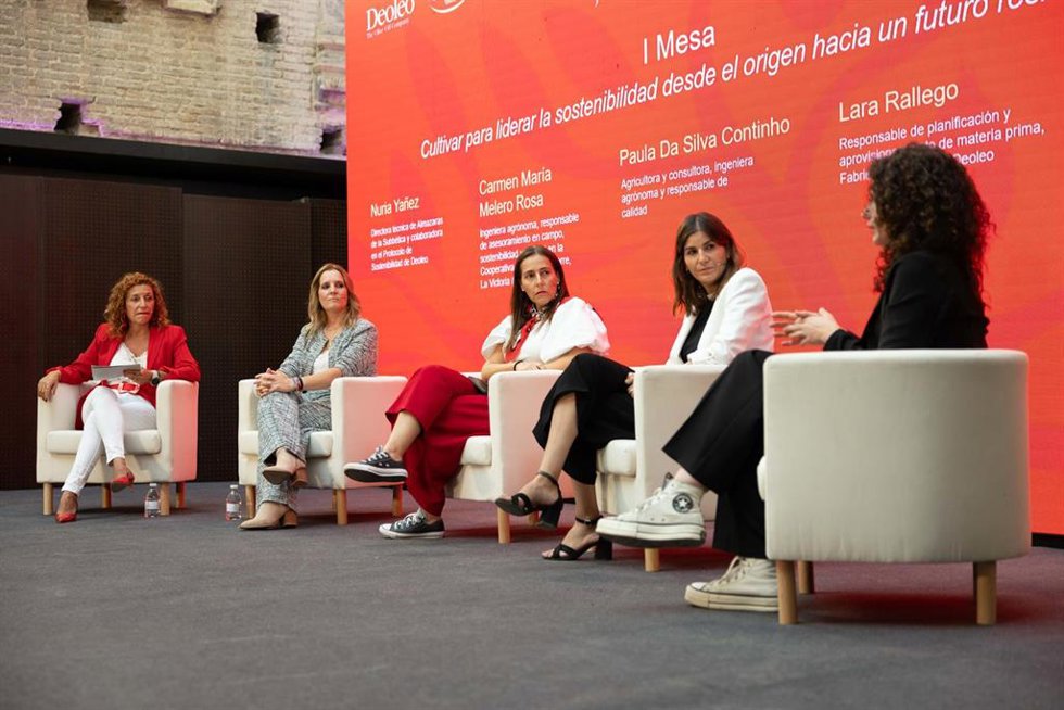 Una edición anterior de 'Creciendo Juntas'.