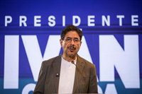 Cepeda afea a De la Espriella que acabe con el alto comisionado para la paz: "Es el mayor enemigo de Colombia"