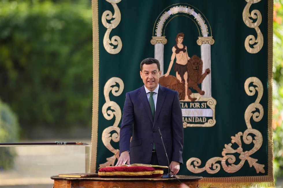 El presidente de la Junta de Andalucía, Juanma Moreno, durante el acto de toma de posesión de su cargo. A 5 de julio de 2026 en Sevilla (Foto de archivo).