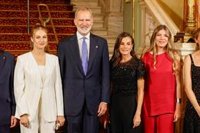 La princesa Leonor califica de "inteligentes naturales" a los premiados en los Princesa de Girona