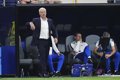 Deschamps, med sarkasm: "Har domaren tillräckligt med kvalitet för att döma en semifinal?"