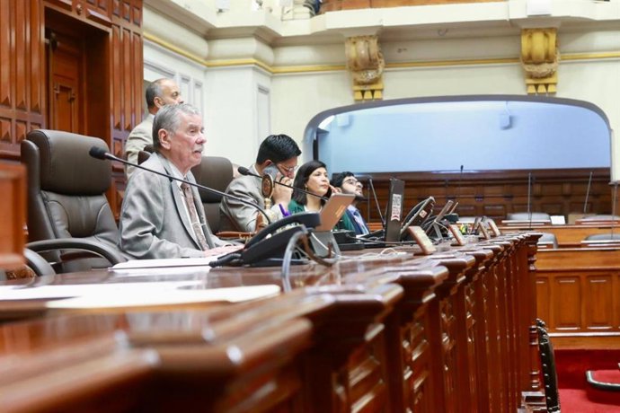 Perú.- Congreso oficializa delegación a Comisión Permanente para legislar hasta el 15 de julio