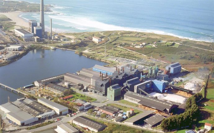 Archivo - Arquivo - Fábrica de Ferroatlántica (Ferroglobe) na Coruña
