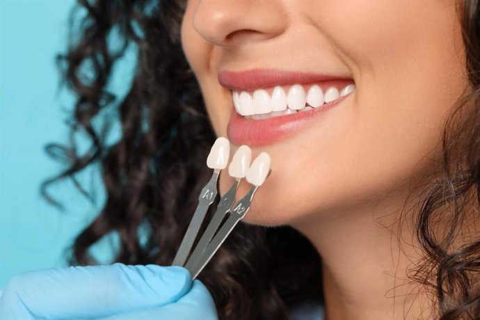 Instituto Smile Design by Fernando Soria combina urgencias dentales e Immediate Smile durante todo el verano