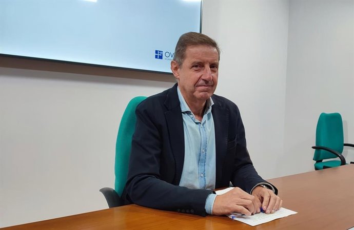 Archivo - El portavoz del Grupo Municipal Socialista del Ayuntamiento de Oviedo, Carlos Fernández Llaneza.