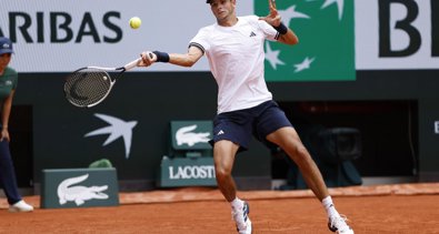 Tenis