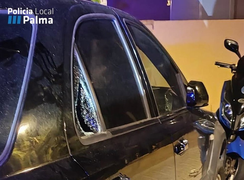 Detenido un hombre por robar en el interior de varios vehículos en Palma.