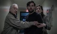 Robert De Niro persigue a un asesino en serie en el tráiler de Susurran tu nombre, nuevo thriller de Netflix