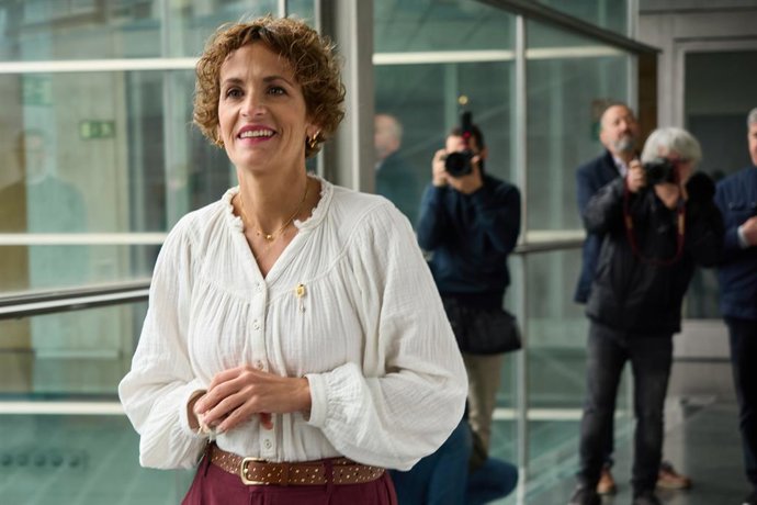 Archivo - La presidenta del Gobierno de Navarra, María Chivite,  a su llegada a la Comisión de Investigación sobre adjudicaciones públicas, en el Parlamento de Navarra, a 13 de mayo de 2026, en Pamplona, Navarra (España). Chivite comparece ante la comisió