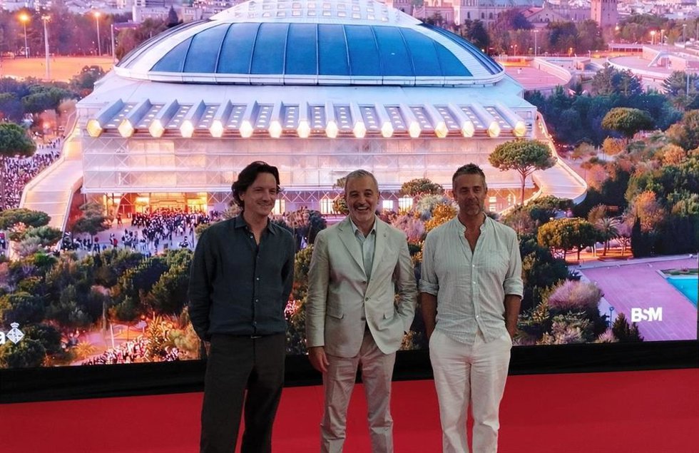 Collboni con los arquitectos que construirán el nuevo Sant Jordi Club.