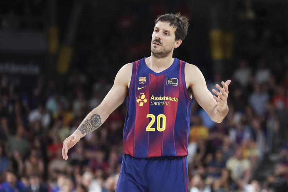 Nico Laprovittola en un partido con el Barça