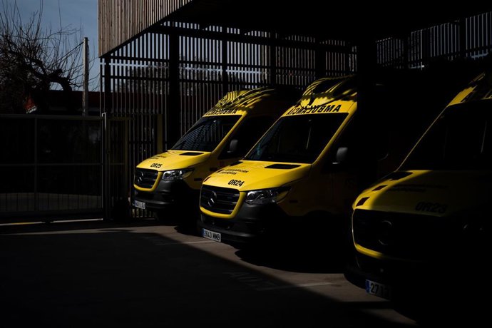 Archivo - Ambulancias en la nueva sede del SEM, a 18 de febrero de 2026, en LHospitalet de Llobregat, Catalunya (España). 