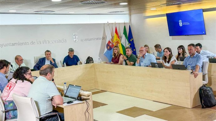 Pleno en el Ayuntamiento de La Rinconada