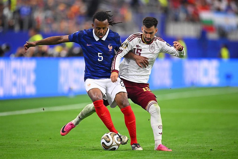El jugador de la selección española Álex Baena. 
