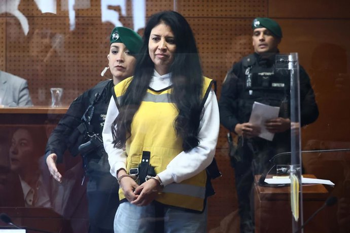Santiago 15 de julio 2026.  El Primer Juzgado de Garantia de Santiago realiza audiencia de control de detencion de la exalcaldesa de Antofagasta, Karen Rojo, quien llego al pais este extraditada desde Paises Bajos, donde se fugo en 2022 tras ser