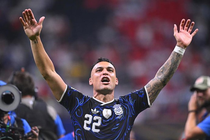 Lautaro Martínez celebra un gol.