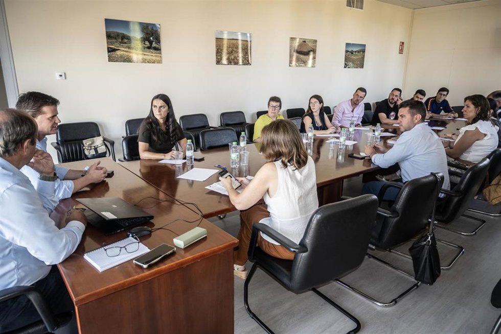 Una de las reuniones de trabajo técnicas con localidades integradas y beneficiadas en los Fondos Feder PAI EDIL
