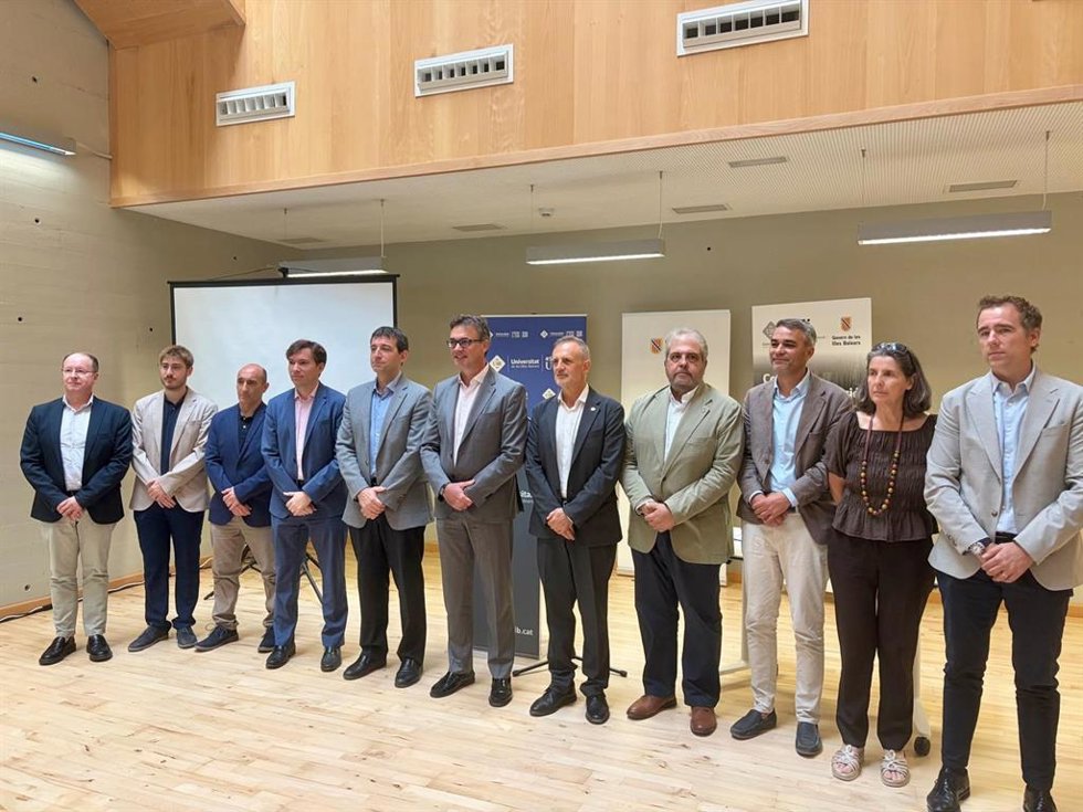 El Govern y la UIB impulsan un nuevo centro de supercomputación en Baleares con una inversión de 2,3 millones.