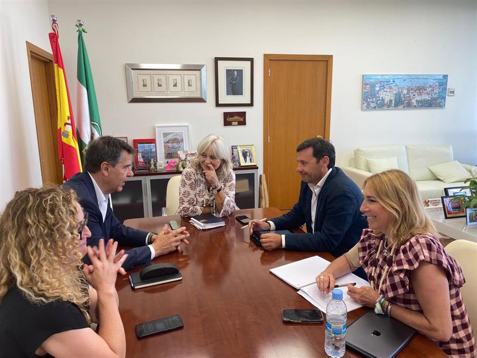 Mercedes Colombo en la reunión con Moeve.