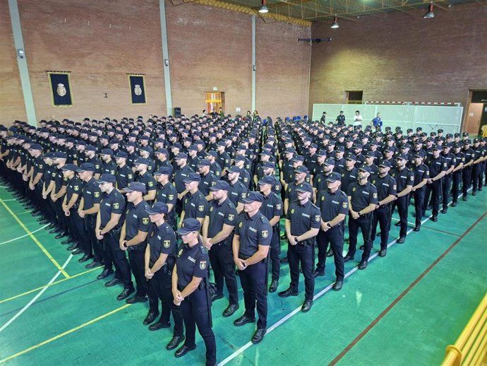 Grupo de refuerzo de la Policía Nacional en Málaga dentro de la Operación Verano 2026