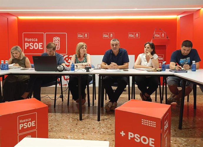 Reunión de la Comisión Ejecutiva Provincial del PSOE Alto Aragón celebrada este miércoles.
