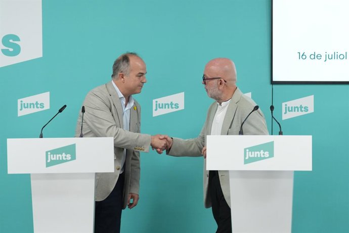 El secretari general de Junts, Jordi Turull, i l'advocat Gonzalo Boye