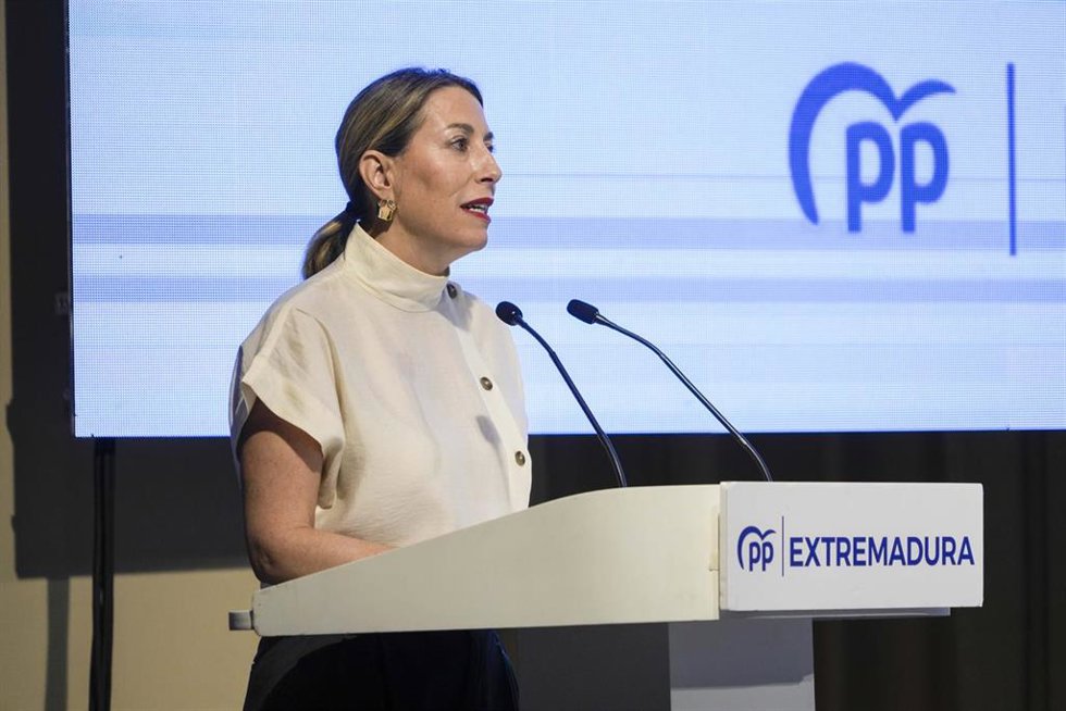 Archivo - La presidenta del PP de Extremadura, María Guardiola, en una foto de archivo