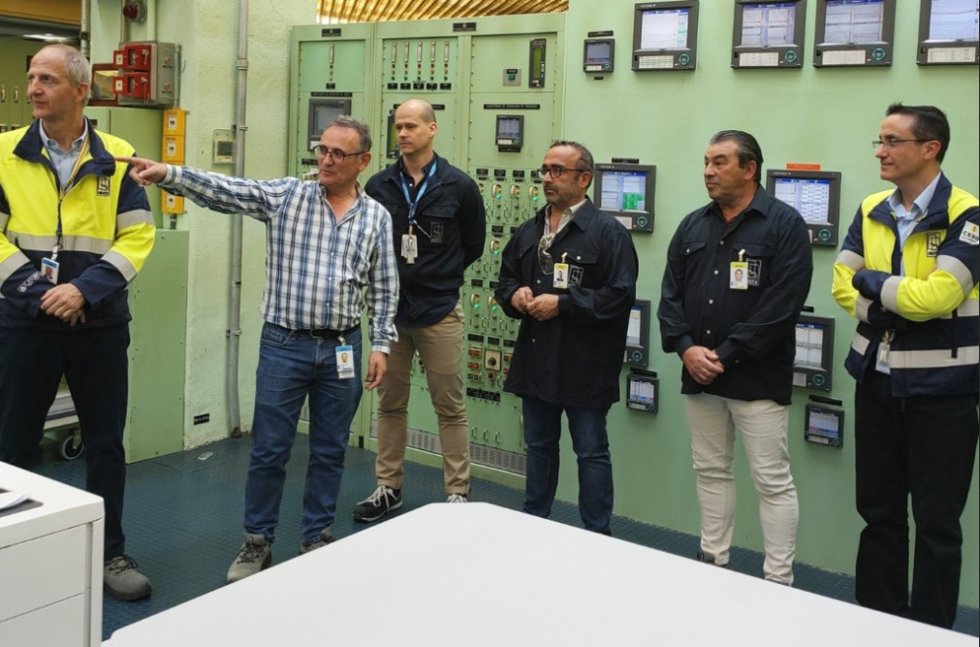 El presidente de la Diputación de Cáceres, Miguel Ángel Morales, en una visita a la Central Nuclear de Almaraz, foto de archivo