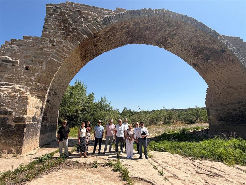 La Diputación restaura el arco del puente Mantible