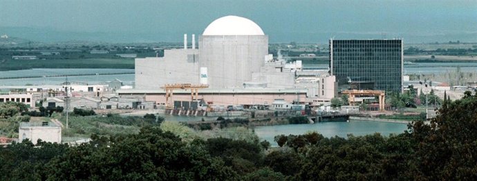 Archivo - Central nuclear de Almaraz (Cáceres)