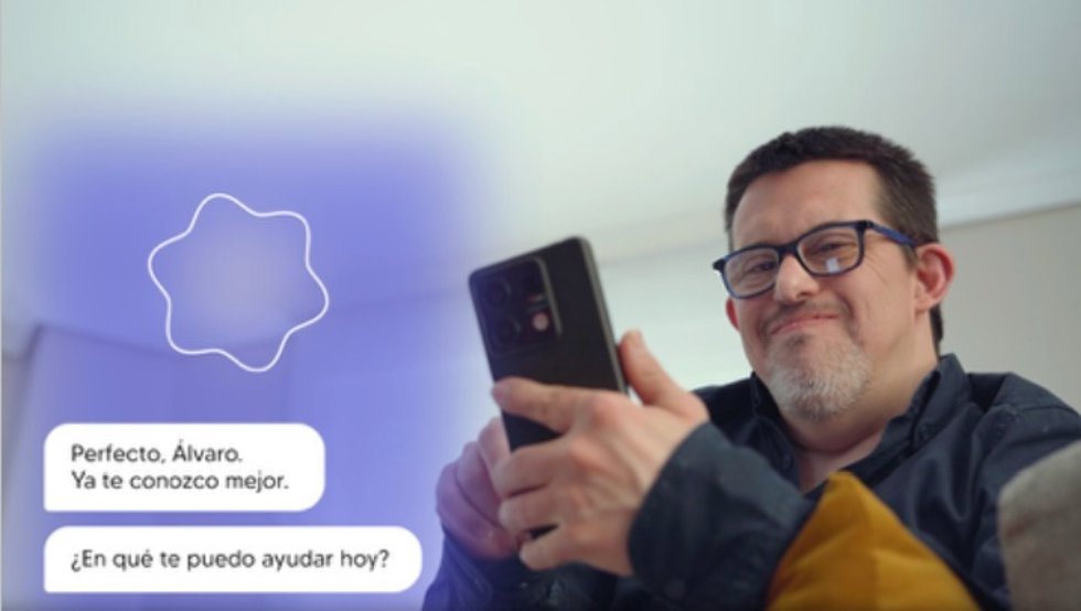 Recurso de persona usando el asistente de IA conversacional Peter
