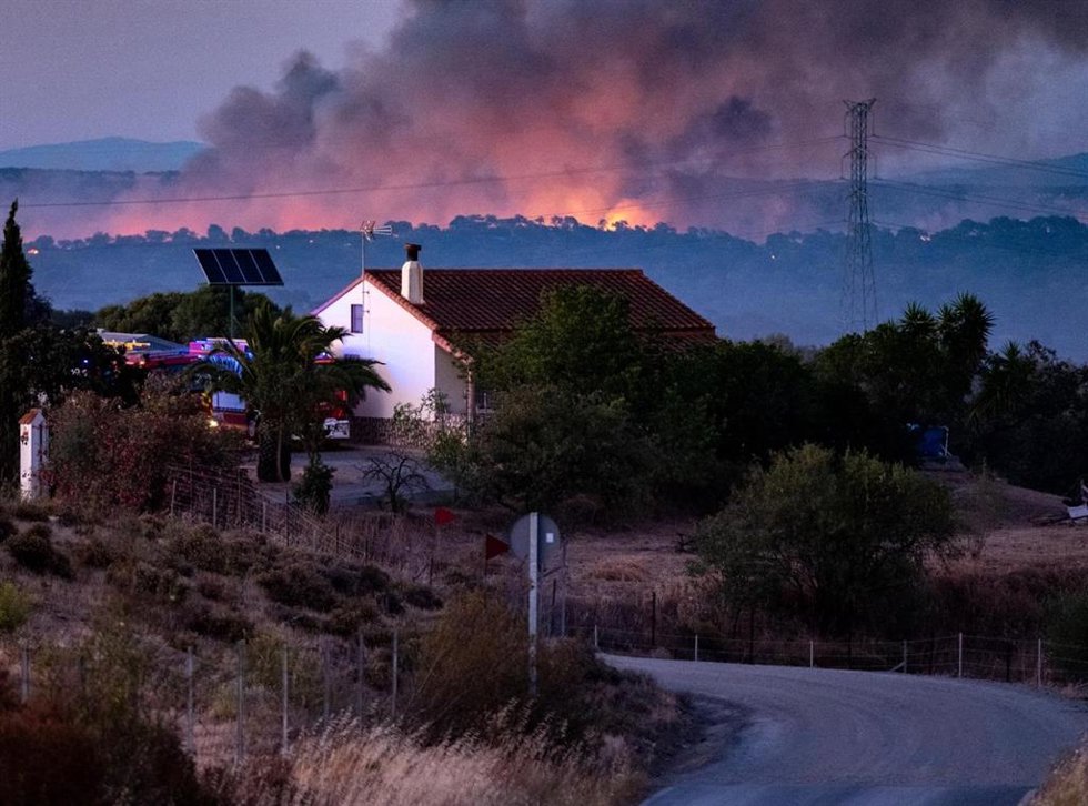 Archivo - Incendio de Villanueva de los Castillejos (Huelva).