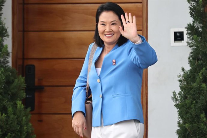 Perú.- Presidenta electa Keiko Fujimori recibe visita de embajador de Emiratos Árabes Unidos
