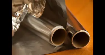 Móviles robados envueltos en papel de aluminio: una jaula de Faraday vulnerable a las fugas