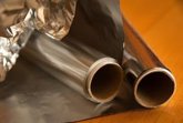 Foto: Portaltic.-Móviles robados envueltos en papel de aluminio: una jaula de Faraday vulnerable a las fugas