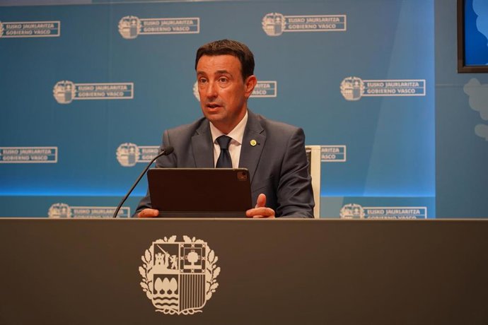 El vicelehendakari y consejero de Economía, Trabajo y Empleo del Gobierno vasco, Mikel Torres.