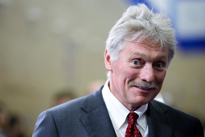Archivo - RUSSIA, ST PETERSBURG - JUNE 5, 2026: Russian Presidential Spokesman Dmitry Peskov attends the 2026 St Petersburg International Economic Forum at the ExpoForum Convention and Exhibition Centre