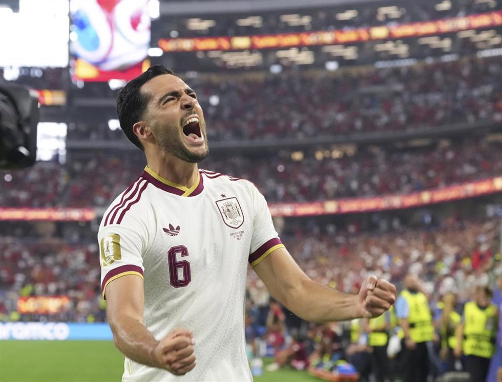 Mikel Merino, jugador de España, celebra un gol frente a Portugal en el Mundial 2026