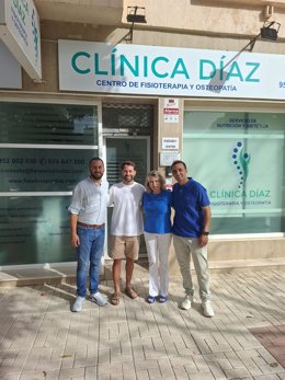La delegada de Empleo, Empresa y Trabajo Autónomo de la Junta de Andalucía en Málaga, Carmen Sánchez Sierra, en la Clínica Díaz de Torremolinos
