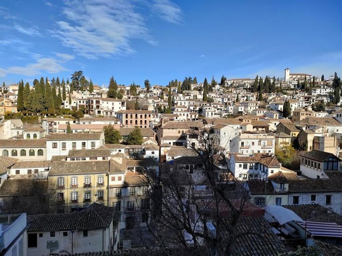 Archivo - Albaicín, desde el Mirador de la Churra, en Granada. Archivo.