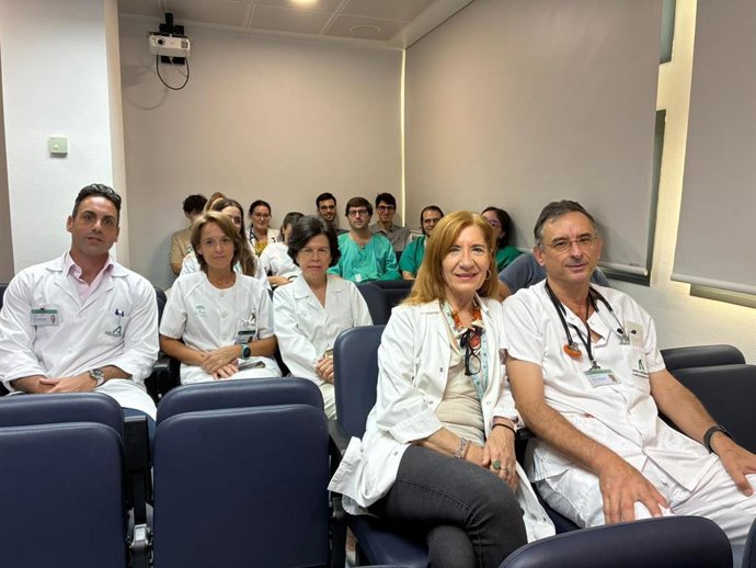 El Hospital Reina Sofía crea un comité multidisciplinar para casos complejos de ictus.