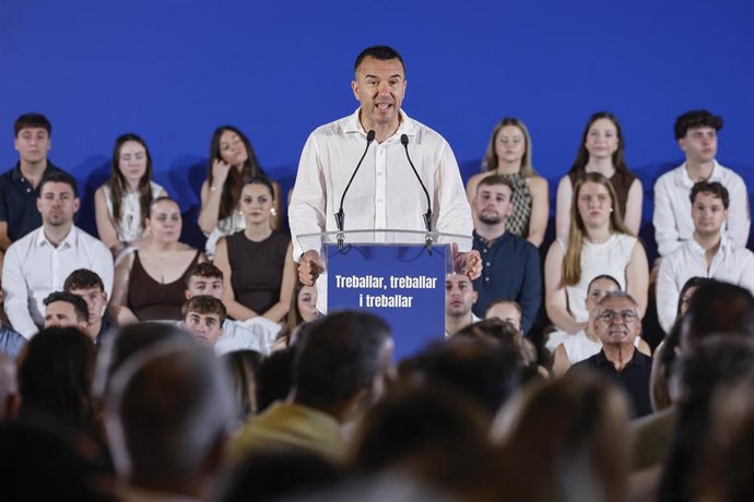 El presidente provincial del PP de Valencia, Vicente Mompó, durante un acto de partido