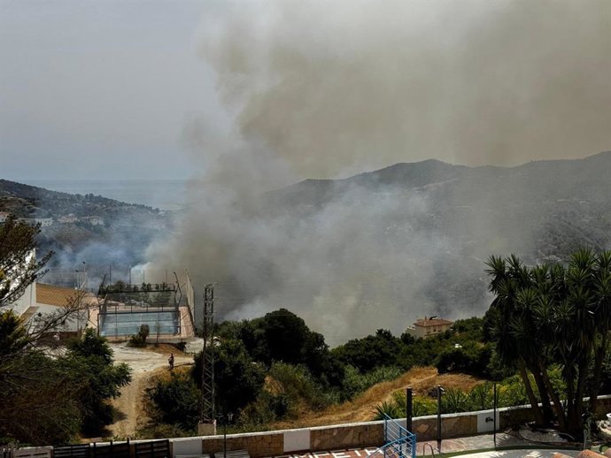 Incendio en Árchez (Málaga)
