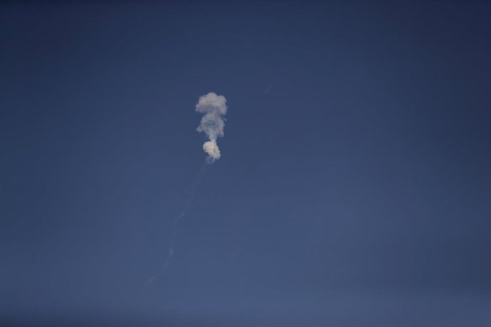 Misiles sobre Doha, tras las explosiones producidas durante un ataque con misiles.