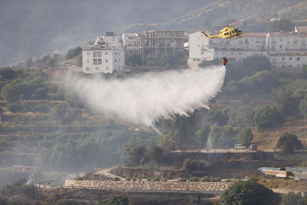 Incendio en Árchez (Málaga)