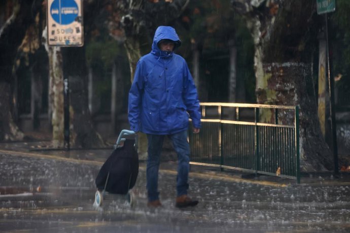 Santiago, 17 de julio de 2026. Fuertes lluvias en la Region Metropolitana. Dragomir Yankovic/Aton Chile