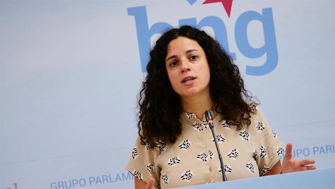 Archivo - A portavoz de Facenda do BNG no Parlamento, Noa Presas, en rolda de prensa, a 14 de novembro de 2025.