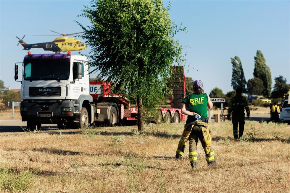 Puesto de mando en el incendio de la Mierla